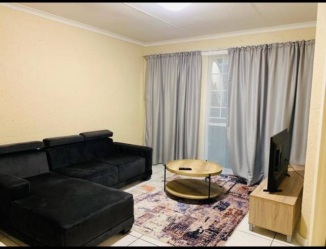 2 BEDROOM PROPERTY TO RENT IN VORNA VALLEY